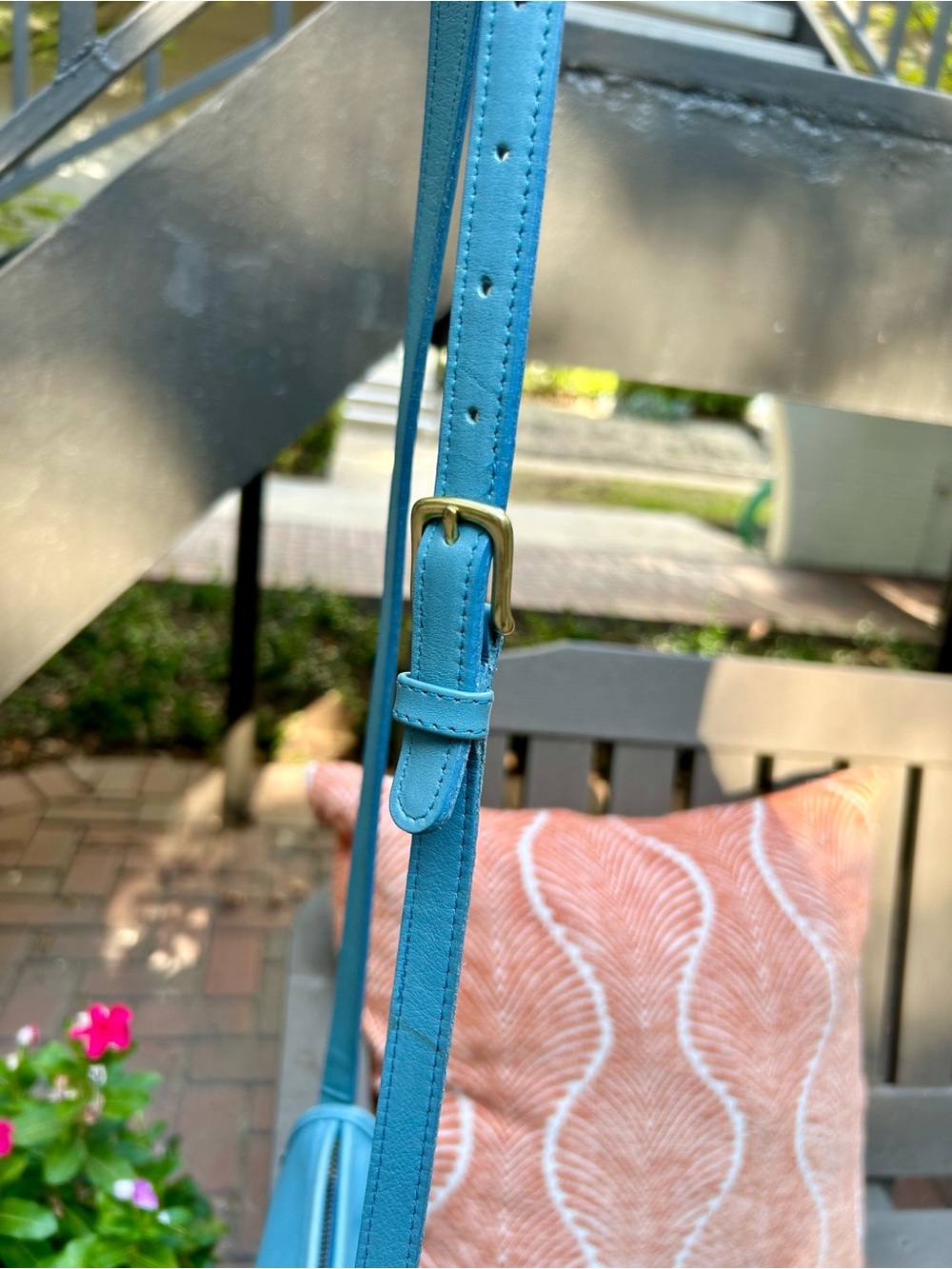 Vintage Coach Wendie Glacier Crossbody Shoulder Bag Purse #9031 - Picture 5 of 15